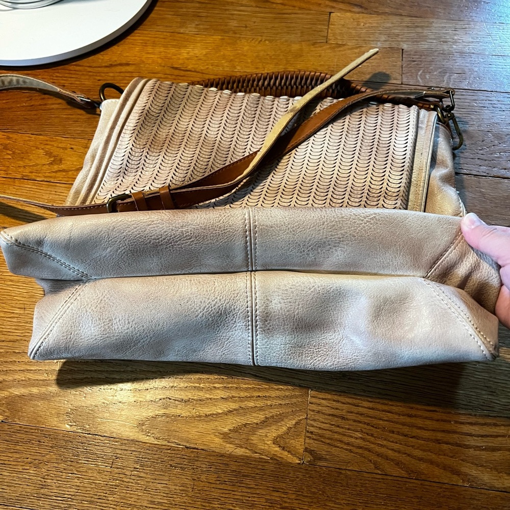 Free People Scalloped Messenger Bag with two handles - Picture 8 of 13
